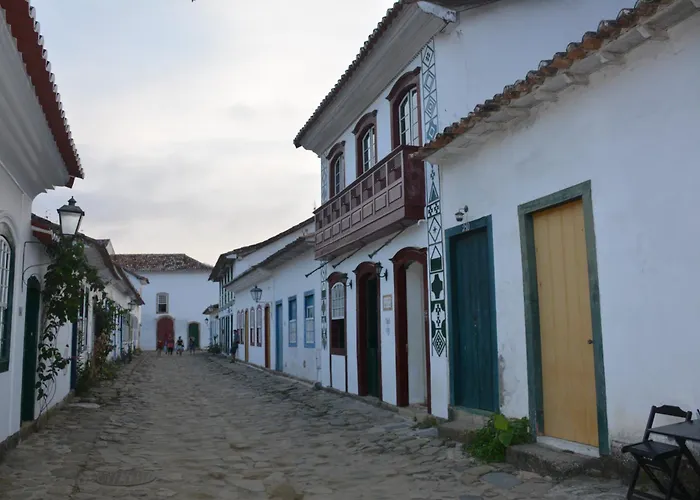 Pousada Arte Colonial - Casarão Histórico do Séc XVIII - Lancha Própria Paraty